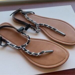 Womens Black Chain Detail Flat Sandals Thong Toe Strap Ankle Buckle Size 7